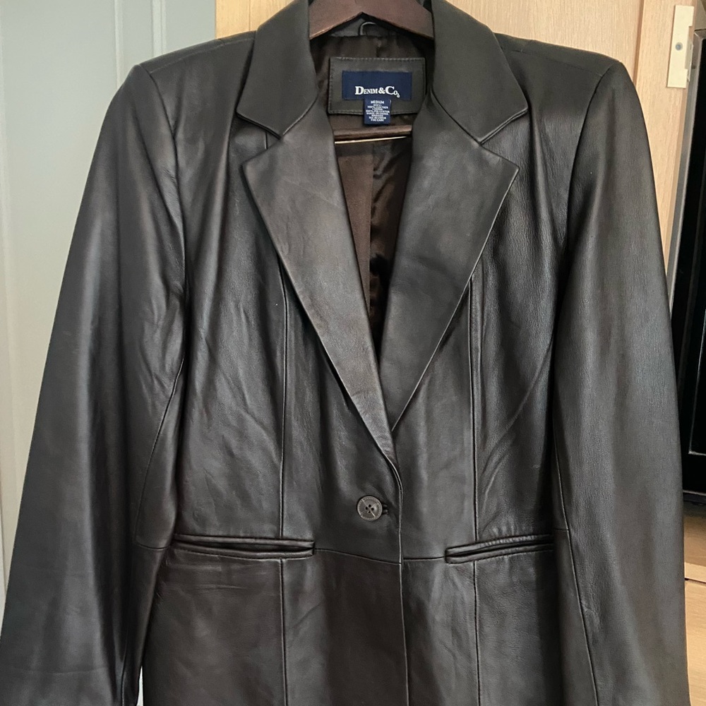 Denim and Co long black faux leather blazer